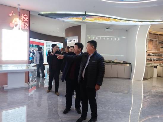 说明: webwxgetmsgimg (1)