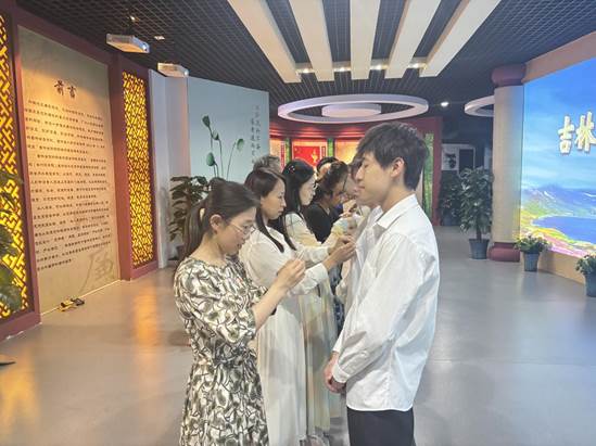 bee002ac650f8fc5e6d3782fa6a5ae3