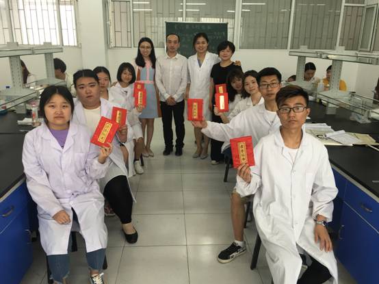 E04D644278B562A112E552470ADFC5C1