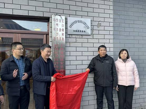 说明: 微信图片_20251119210531_126_137